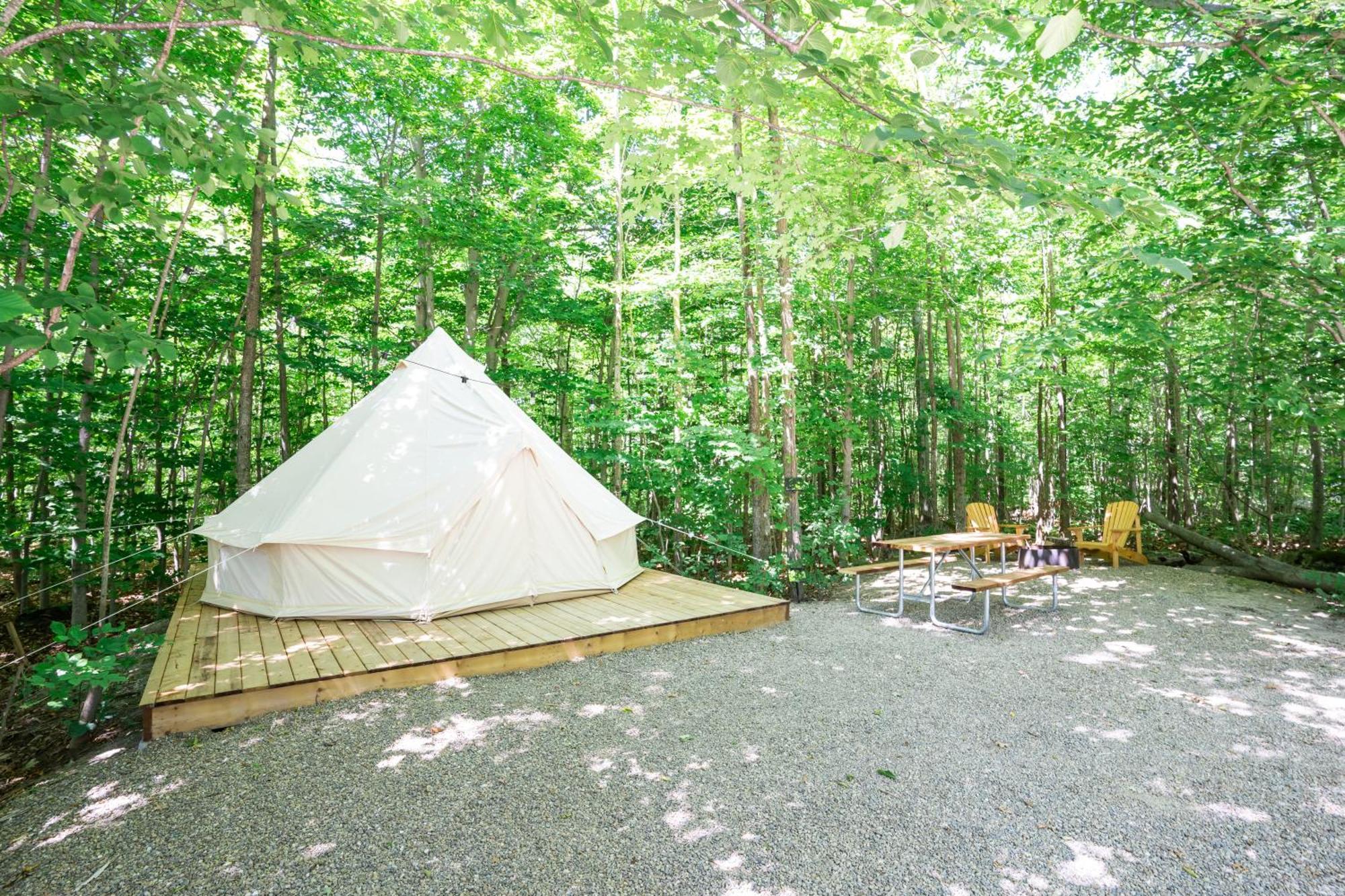 ホテル Grotto Getaway Miller Lake エクステリア 写真